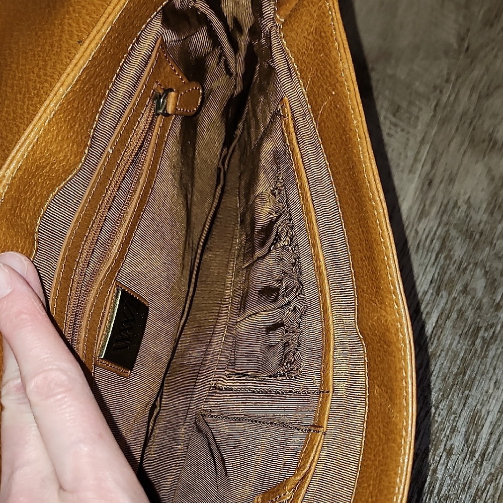 Worth Tan Shoulder Bag with Flap Closure - Picture 3 of 11